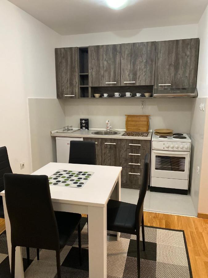 Family Home Nis , Free Parking Ngoại thất bức ảnh